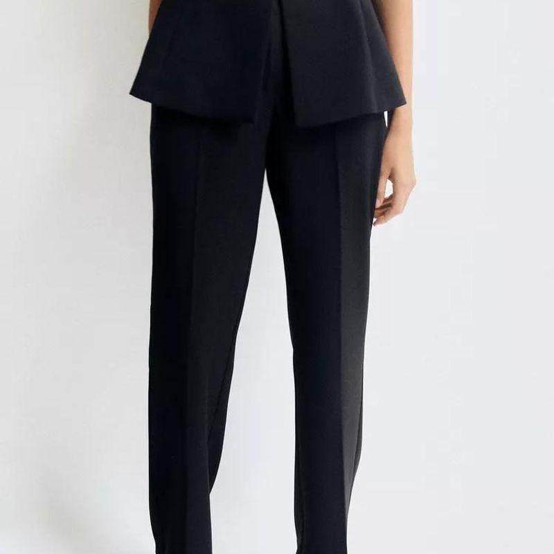 Fall and Winter New Women's Clothing Fashion Style Belt Minimalist Sleeveless O-neck Short Vest Jacket 9300525