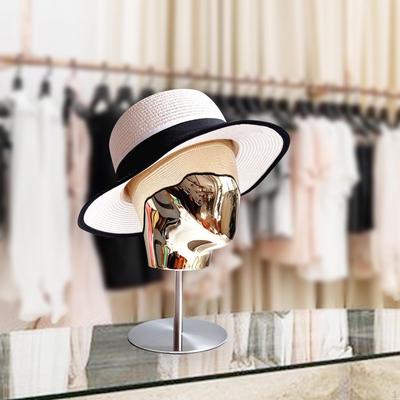 Aparatos de costura y tejido – Maniquíes