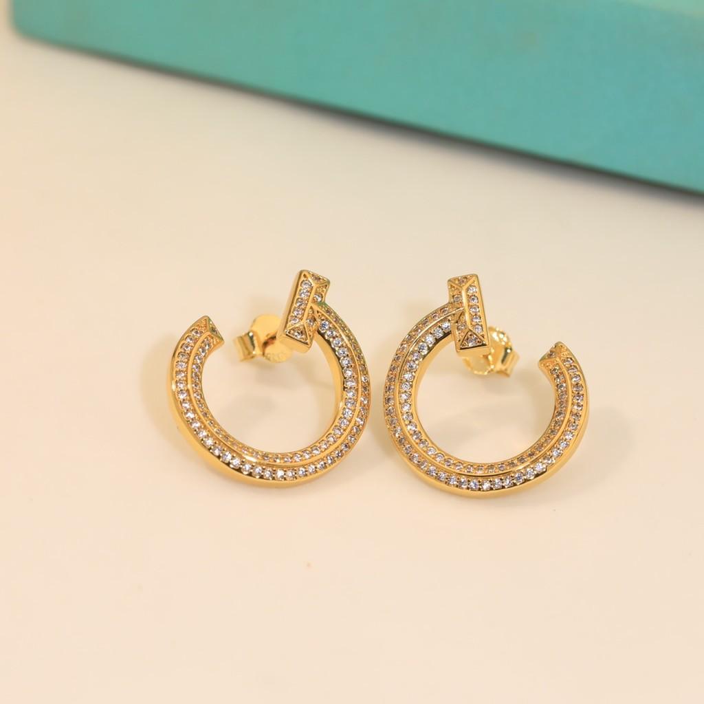 Diamond-studded Nails Earrings Lucky Grass Original Logo Electroplating Daily Wear for Birthday Party Three Color
