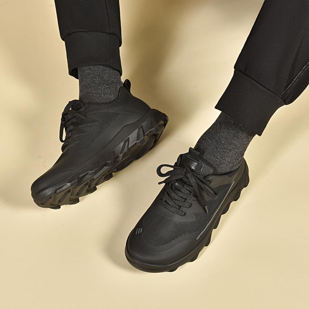 Men's casual sports shoes autumn and winter new comfortable lace-up black travel shoes jogging walking shoes