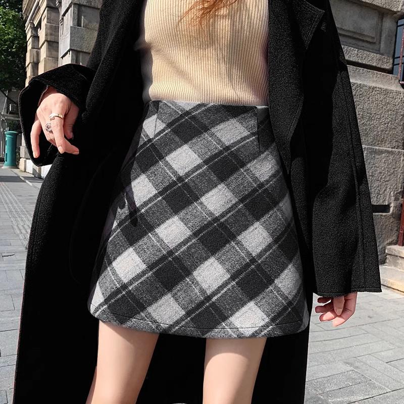 2025 Autumn/Winter Women's High-Waisted Plus Size Yellow Plaid Wool Mini Skirt