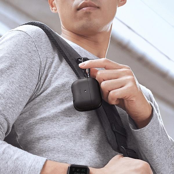 Uniq Case Valencia AirPods Pro Black/Midnight Black Antimicrobial