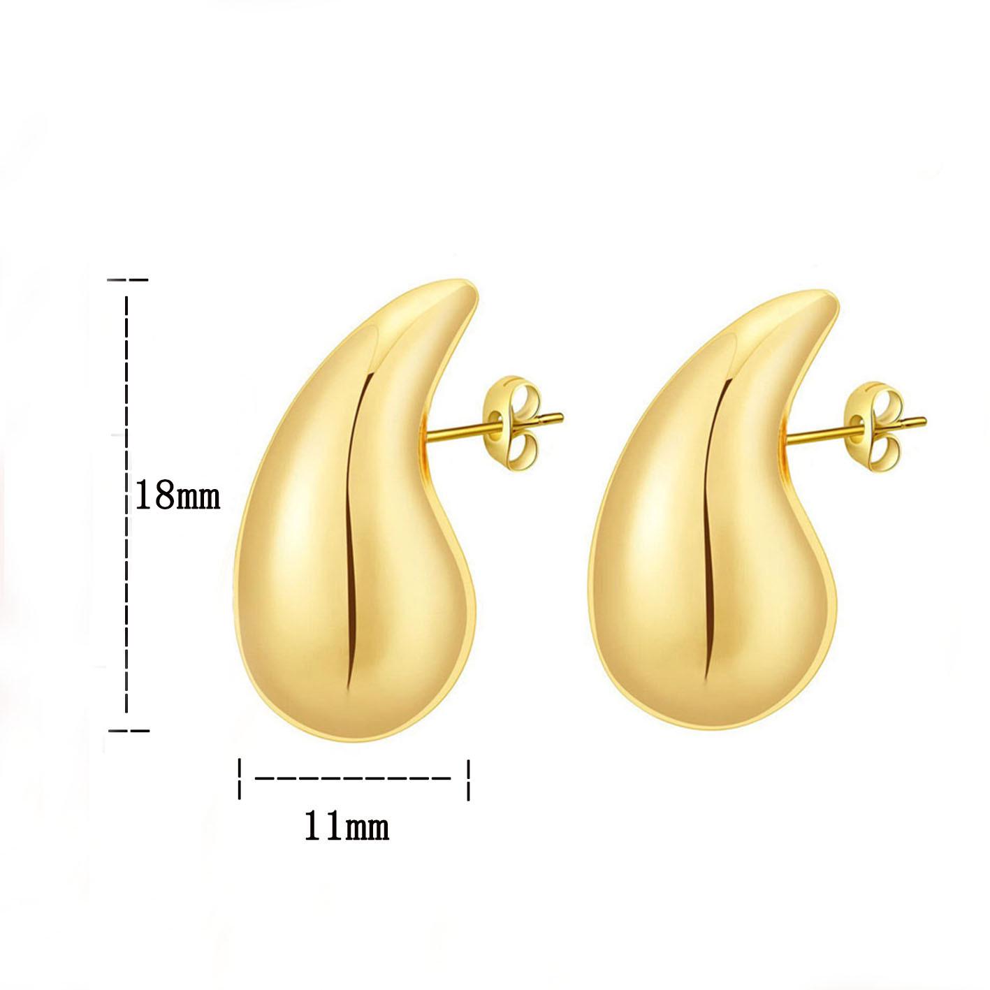 

CCB Smooth Hollow Teardrop Stud Earrings