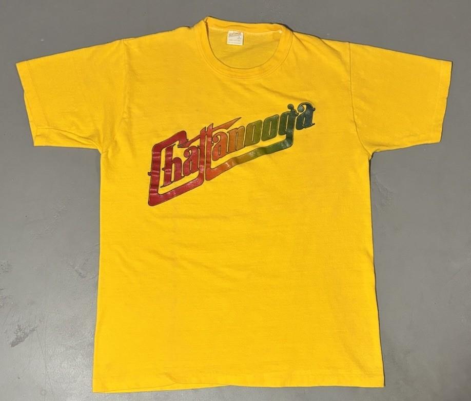 Vintage 80s Chattanooga Tennessee Yellow Single Stitch t Shirt Size Large L