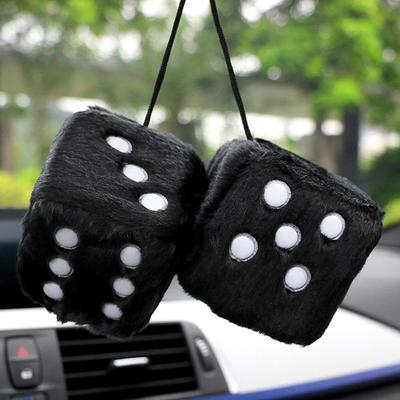 Minkštas pliušinis kailiukas mielas kauliukas automobilyje pakabinamas ornamentas galinio veidrodžio dekoratyvinis pakabukas