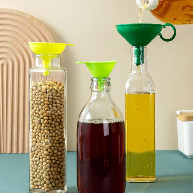 

Набор воронок из 3 штук Кухонный пластик Большой калибр Маленькая-Большая Воронка для масла и вина Инструмент-дозатор