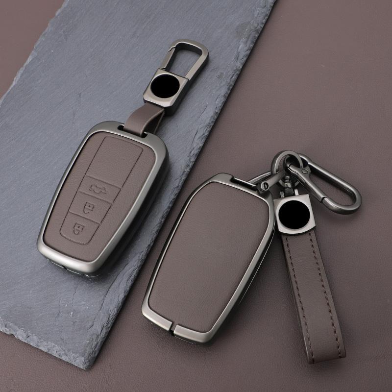 Car Zinc Alloy Leather Key Cases Holder Cover Chain For Toyota Prado Land Cruiser Camry CHR RAV4 3Buttons Protective Shell Bag