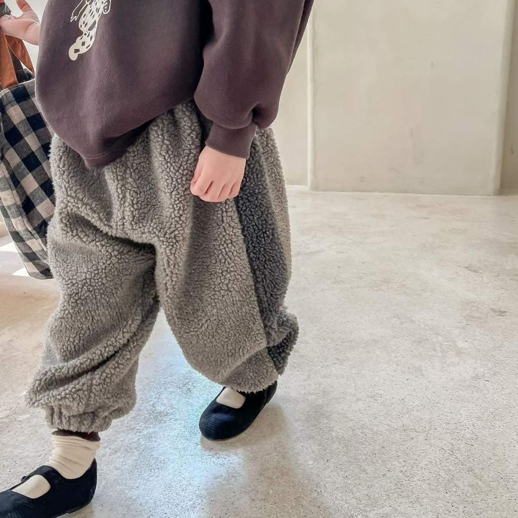 Children's Clothing Winter Clothes, Children's Korean Version of Lamb Velvet Pants, Children's Pants, Girls' Winter Plush Pants