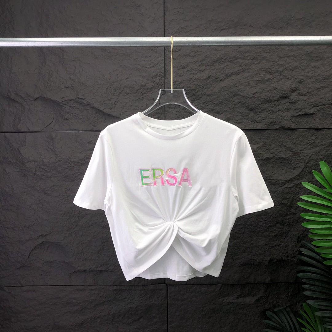 

Colorful Embroidered Letters, Pleated Short-Sleeve Crop Top for Women Large чорний