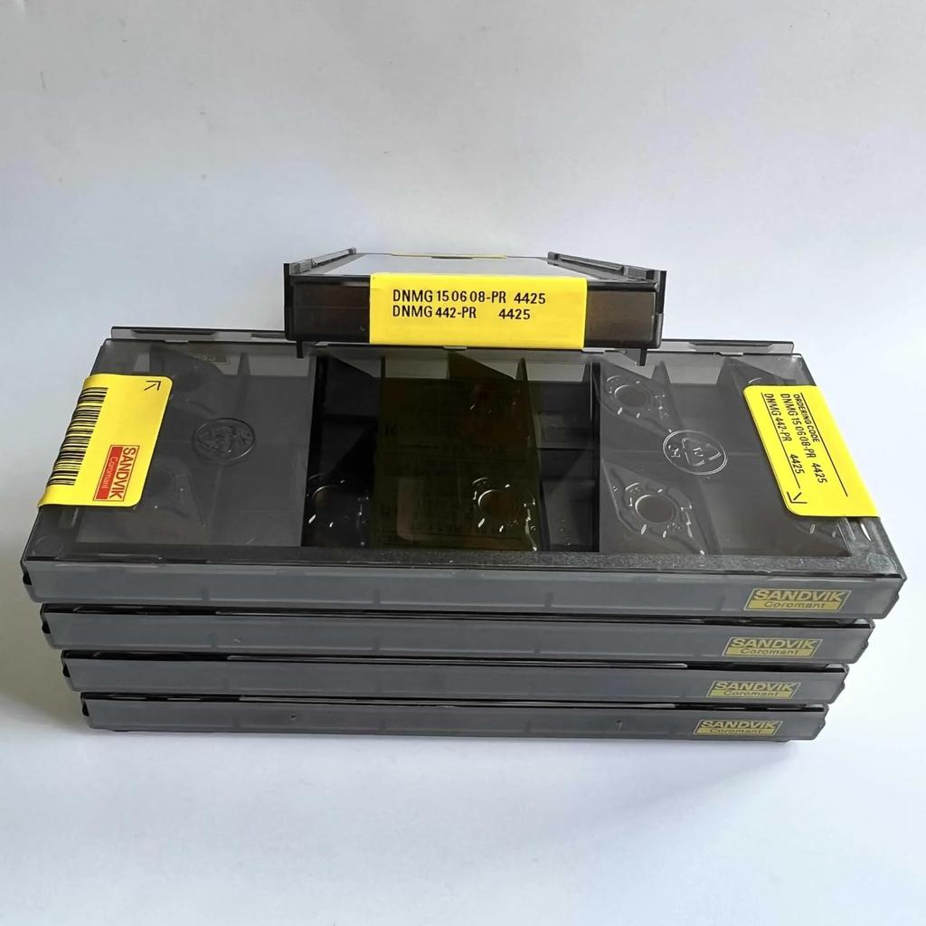 Original Sandvik / DNMG150608-PR 4425  / CNC lathe carbide blade 10 PCS