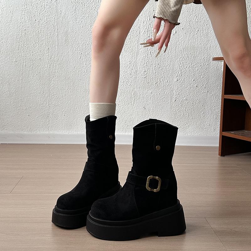 Autumn thin short boots inner height increase small versatile new women's boots short tube locomotive thick bottom short tube black