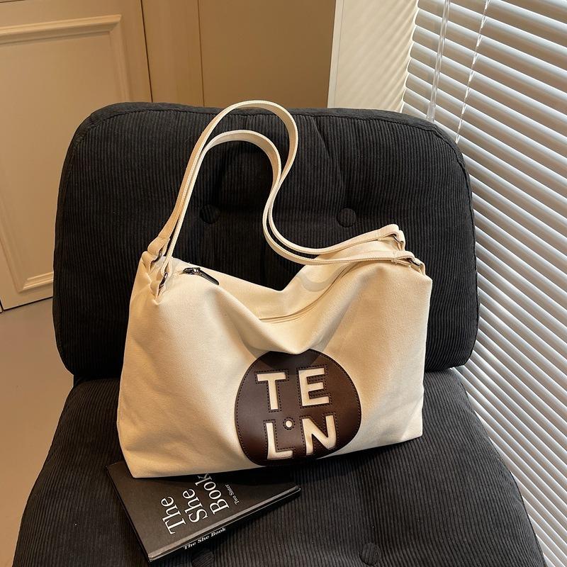 Large-capacity Canvas Bag Women's New Versatile Literary Single Shoulder College Student Class Commuting Tote Bag