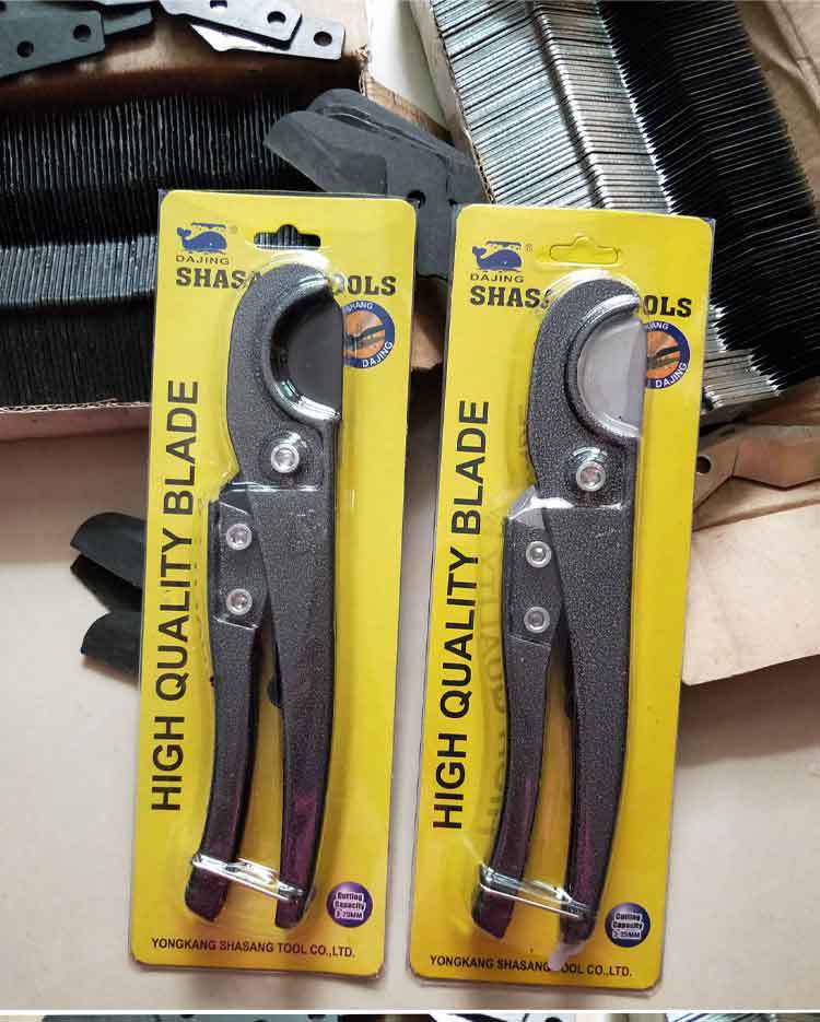 Big Whale Quick Cut Pipe Wrench & Cutter: PPR, Aluminum-Plastic, PVC, Water & Gas Pipes