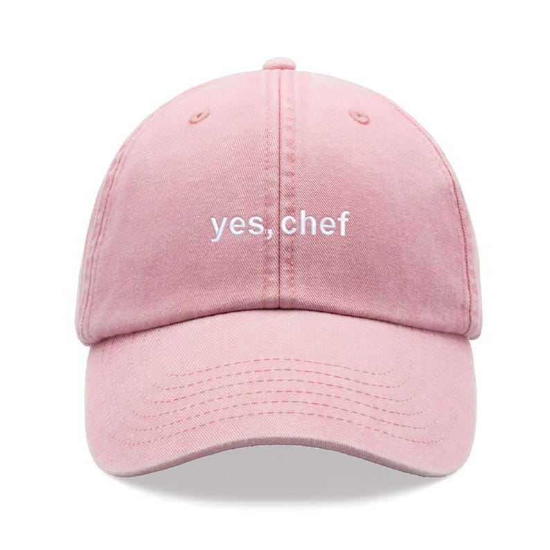 

1pc yes, Chef Printing Baseball Cap Vintage Washed Unisex Dad Hat Low Profile Adjustable Faded Summer Holiday Skiing Cook BBQ Adjustable розовый