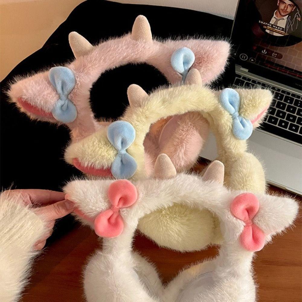 Small Bow-knot Little Lamb Horns Earmuffs cartoon Plush Ear Protectors  Ski
