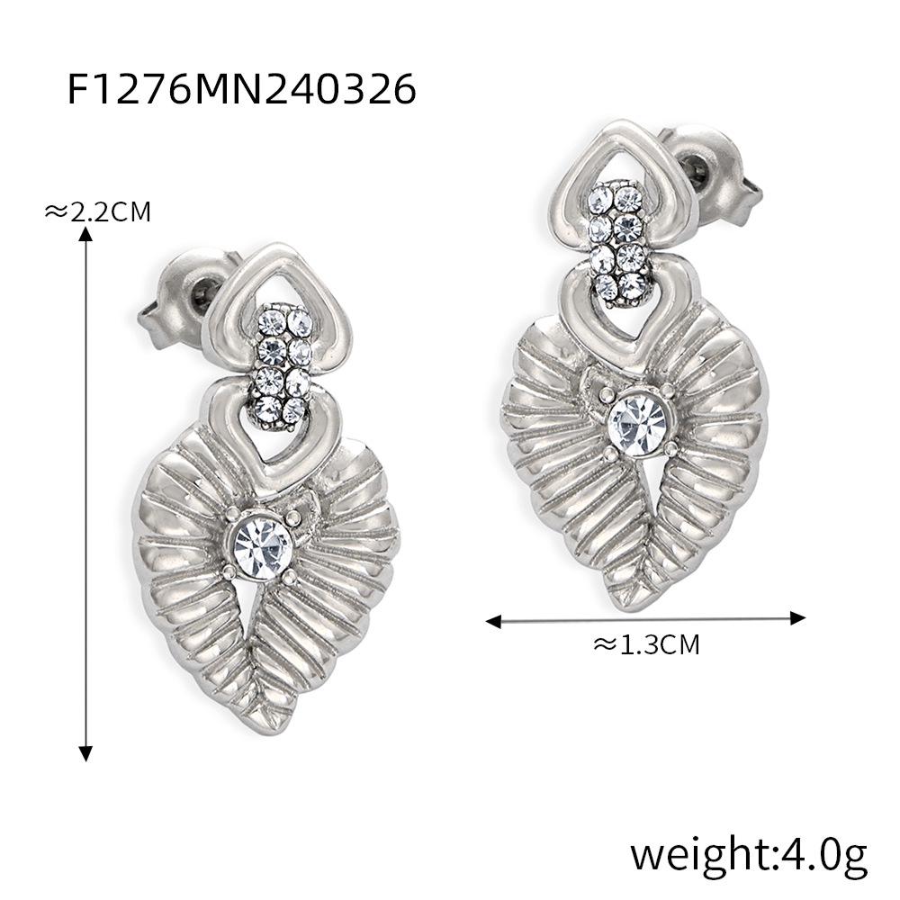 Pastoral Fresh Floral Rhinestone-Inlaid Titanium Steel Gold Plated Earrings - Light Luxury Series