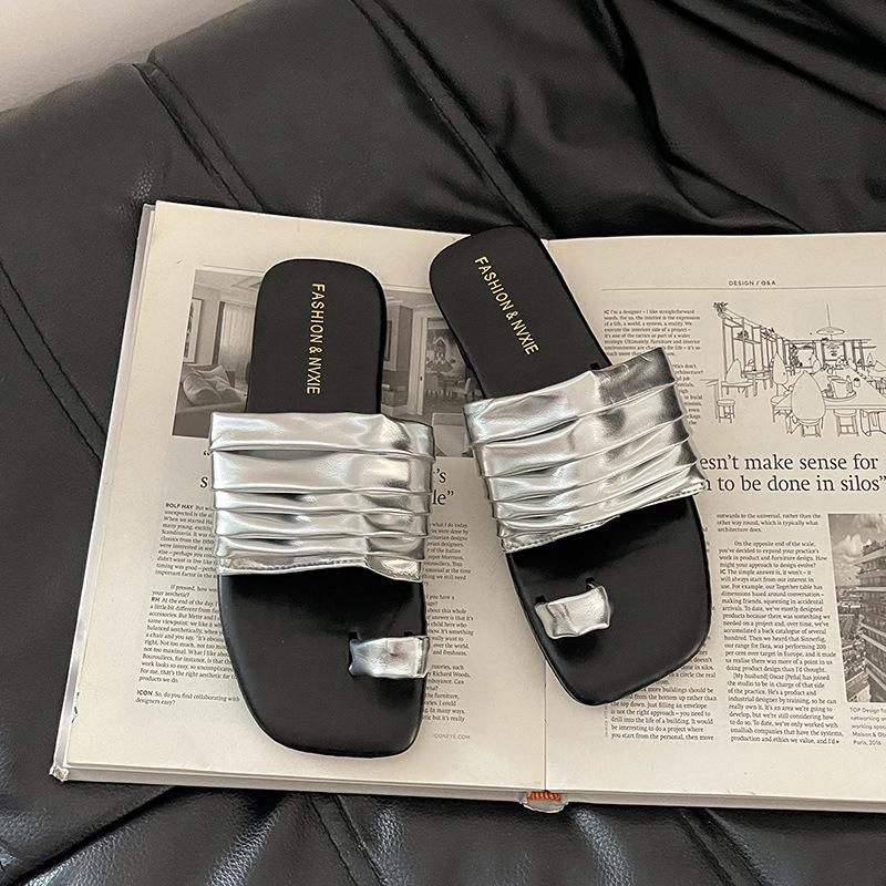 Fashion Versatile Casual Design Sense Sleeve Toe Cool Slippers Women's Summer Retro Pleated Temperament Flat Bottom Half Slippers