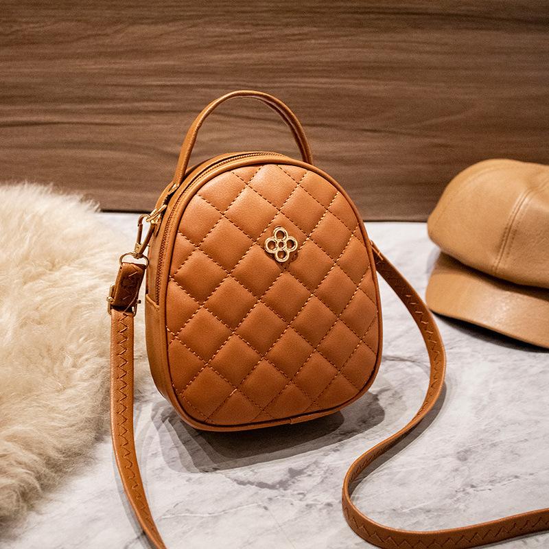 Trendy Women's Bag Mini Portable Oblique Span Bag, Simple and Fashionable Diamond Embroidery