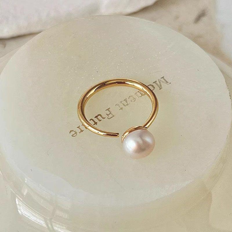 Hepburn Style Vintage Pearl Bow Butterfly Ring for Women Adjustable