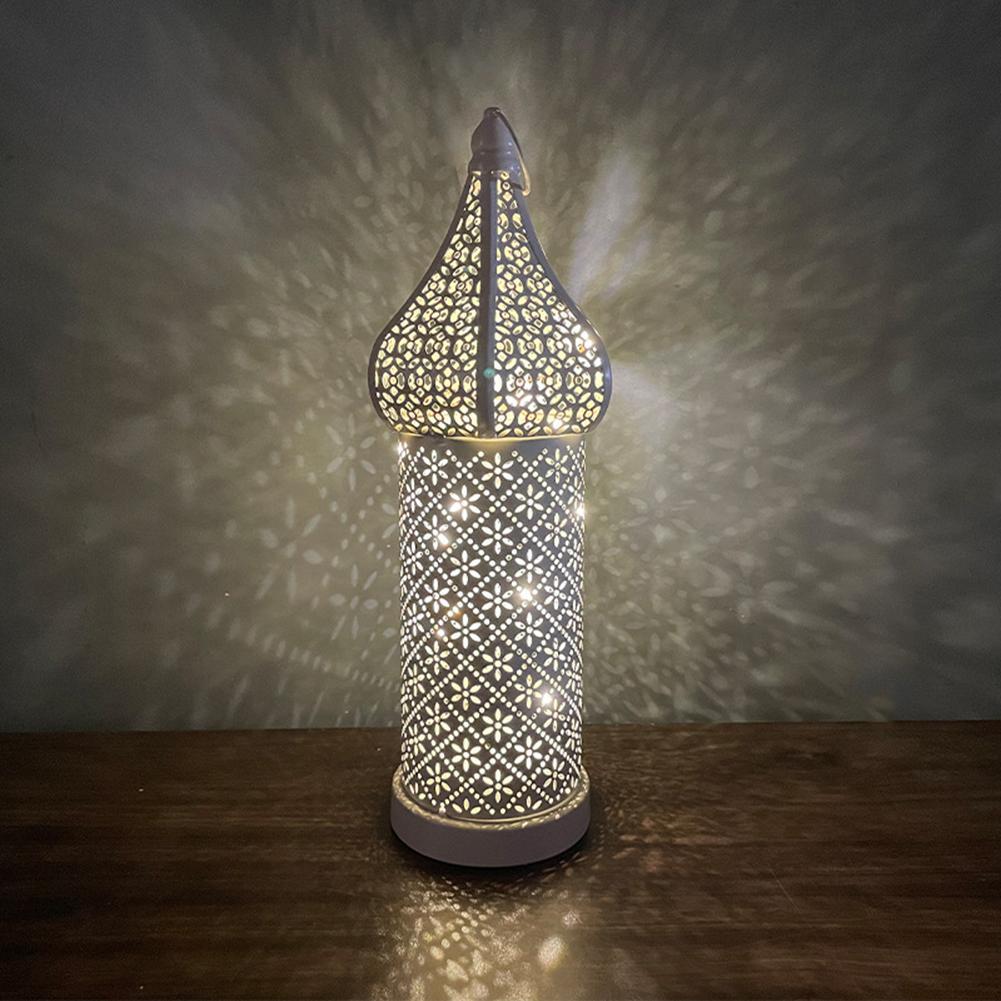 European Style Hollow Lantern Light  Battery Operated Outdoor Garden Yard Art Decorations Outdoor Lighting Fixture