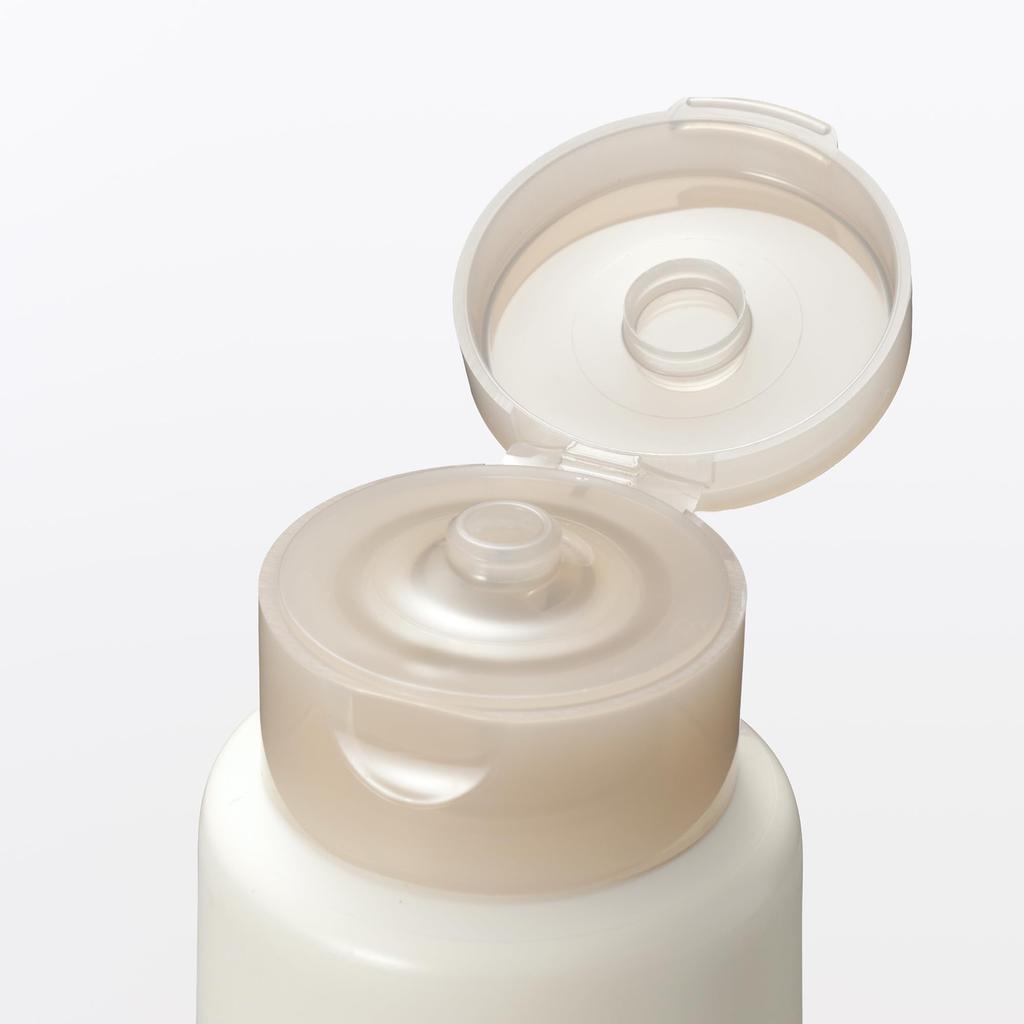 MUJI Mild Clay Facial Cleansing Foam also be used as a face 150g 76811862 (Can mask)