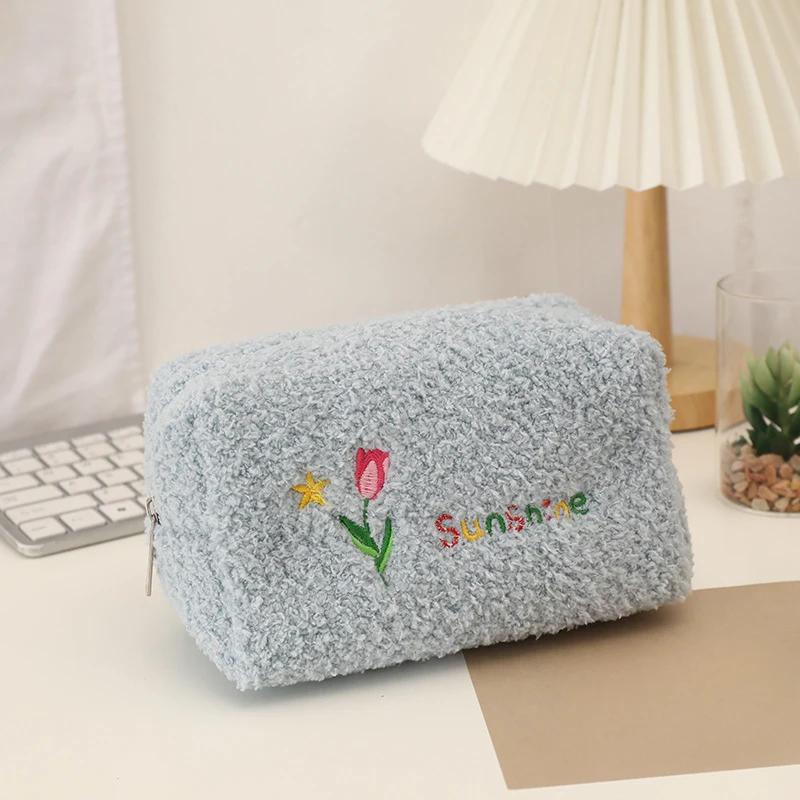 Cute Cosmetic Storage Bag Embroidered Flowers Cosmetic Bag Pencil Case Soft Plush Makeup Bag for Lipstick Jewelry Pouch