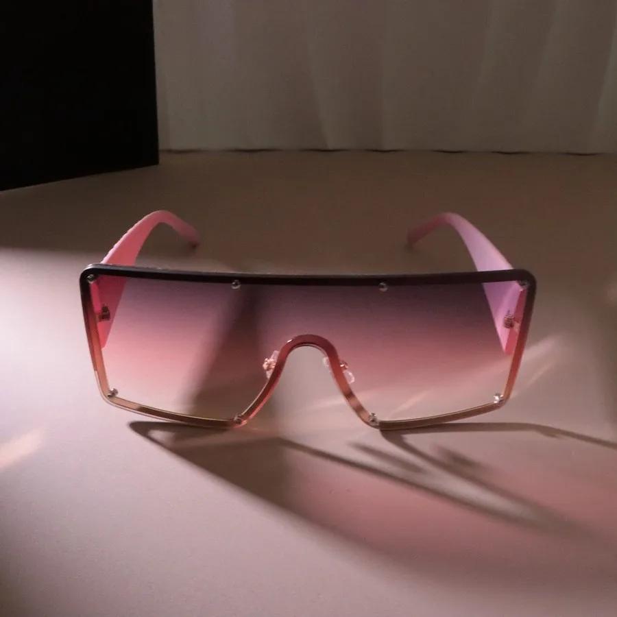 Retro Classic Square Sunglasses For Women Men Stylish Minimalist Female Male Fashion Glasses