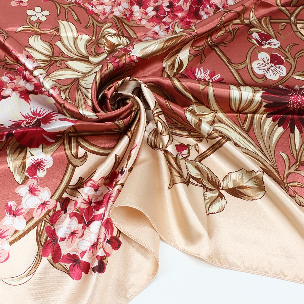 Høykvalitets luksuriøst silkeskjerf pannebånd Skjerf Halsskjerf For kvinner Kjede Silkeskjerf Dekorativt sjal for kvinner