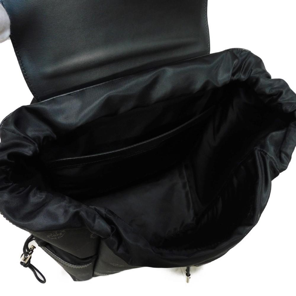 Used 11828 Hiker Daypack 7927 New Logo Emblem Signature Cocoa Brown Crest Black Made in Italy Men's from Japan AUTHENTIC