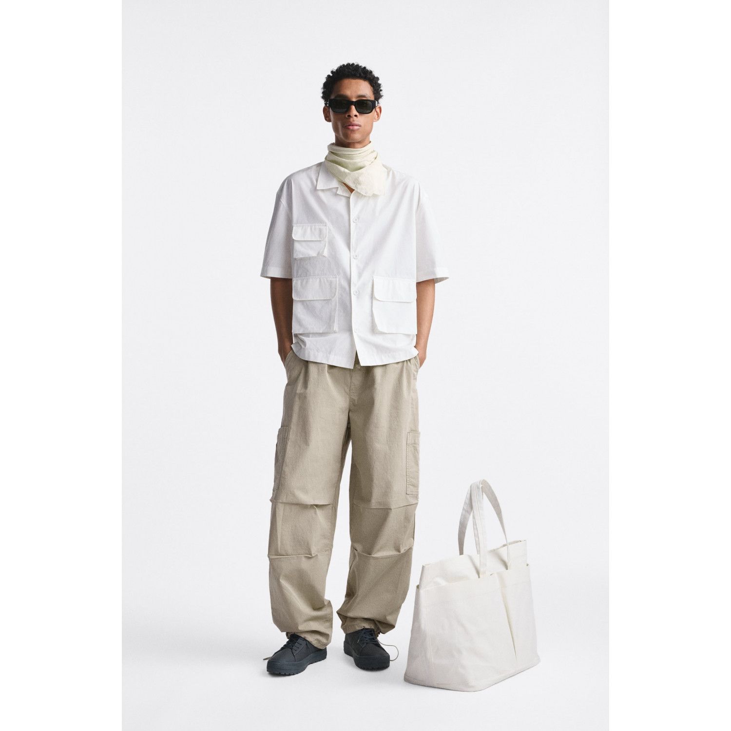 

PARACHUTE CARGO TROUSERS