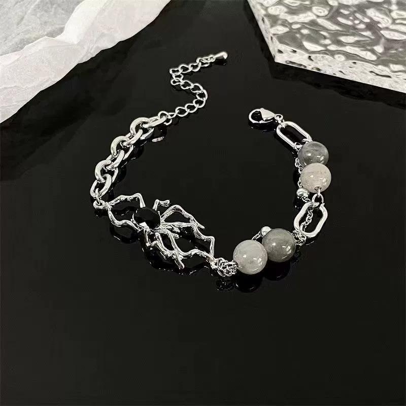 Niche design spider opal beaded bracelet fashion personality versatile cold wind high-end hand jewelry women's summer