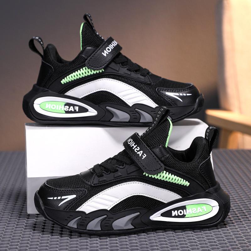 Autumn Non-Slip Breathable Mesh Boys' Sports Shoes with Soft Soles for Big Kids