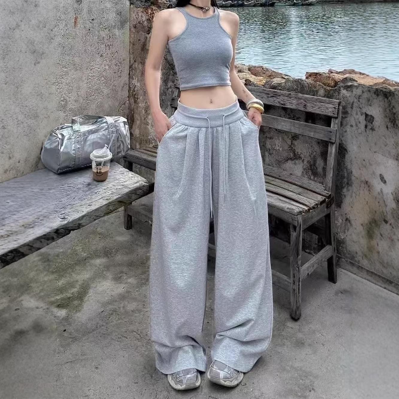

Women s American Style Gray Wide-Leg Sweatpants for Spring and Autumn - Casual, Loose, Straight Fit XL сірий колір