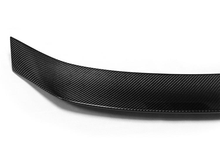 Lexus IS 200/300 Carbon Fiber Rear Ducktail Spoiler