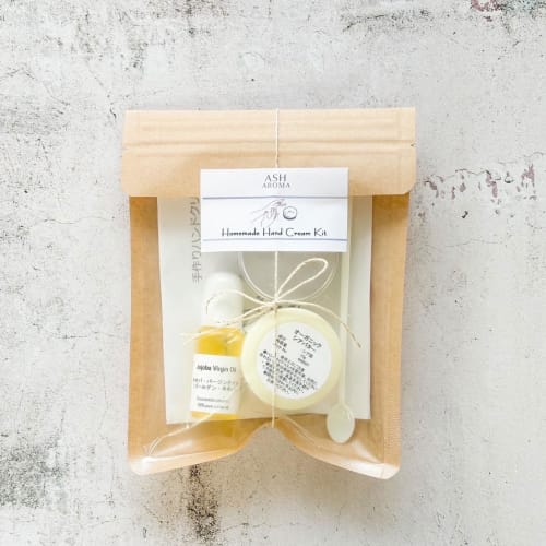 

Handmade hand cream kit, handmade cosmetics, additive-free, non-chemical, natural ingredients