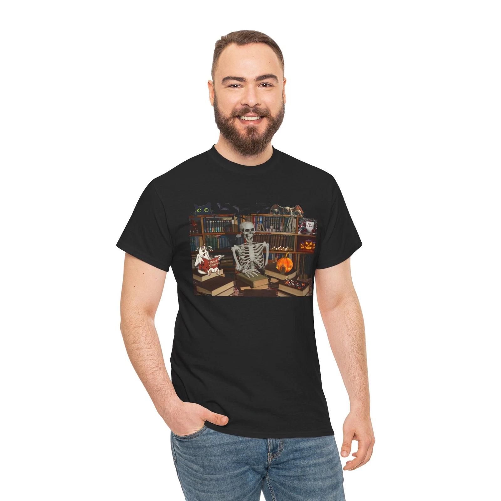 Halloween Ghost and Skeleton enthusiast reading Books In Library Art T-Shirt XL