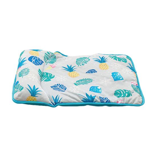 

Pet Ice Silk Cooling Pad Non-slip Foldable Breathable Summer Cat Dog Sleeping Mat Machine Washable Home Outdoor Pets Bed Sofa Floor Mat S