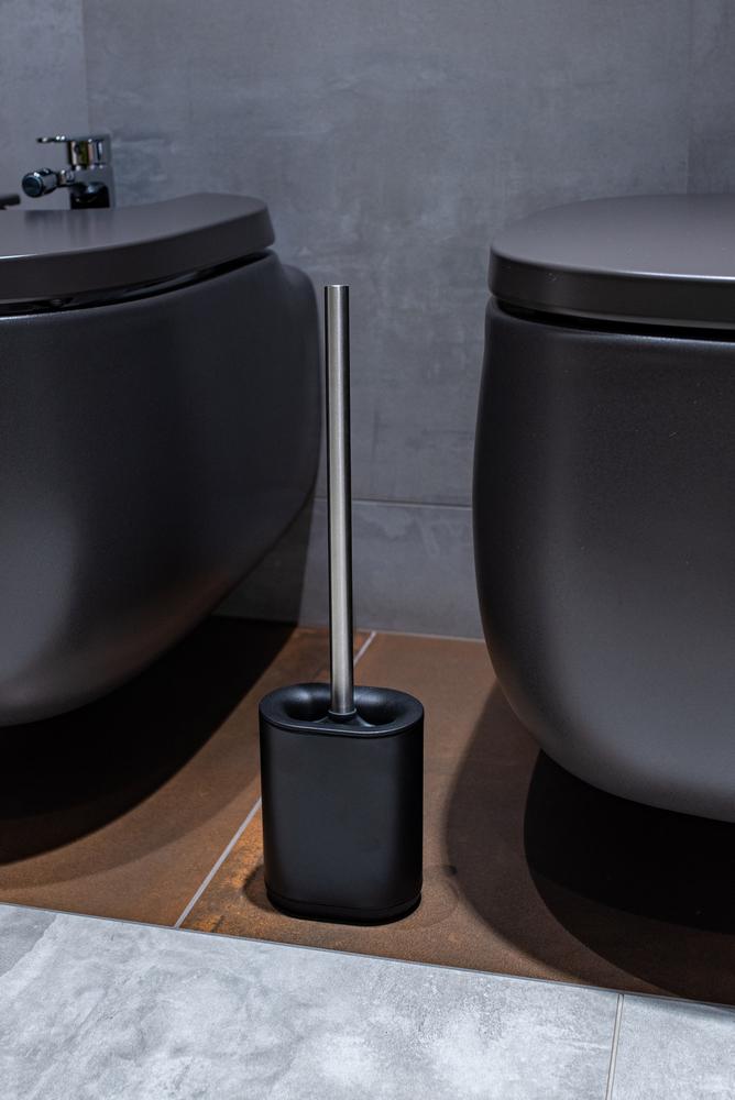 TPR TOILET BRUSH