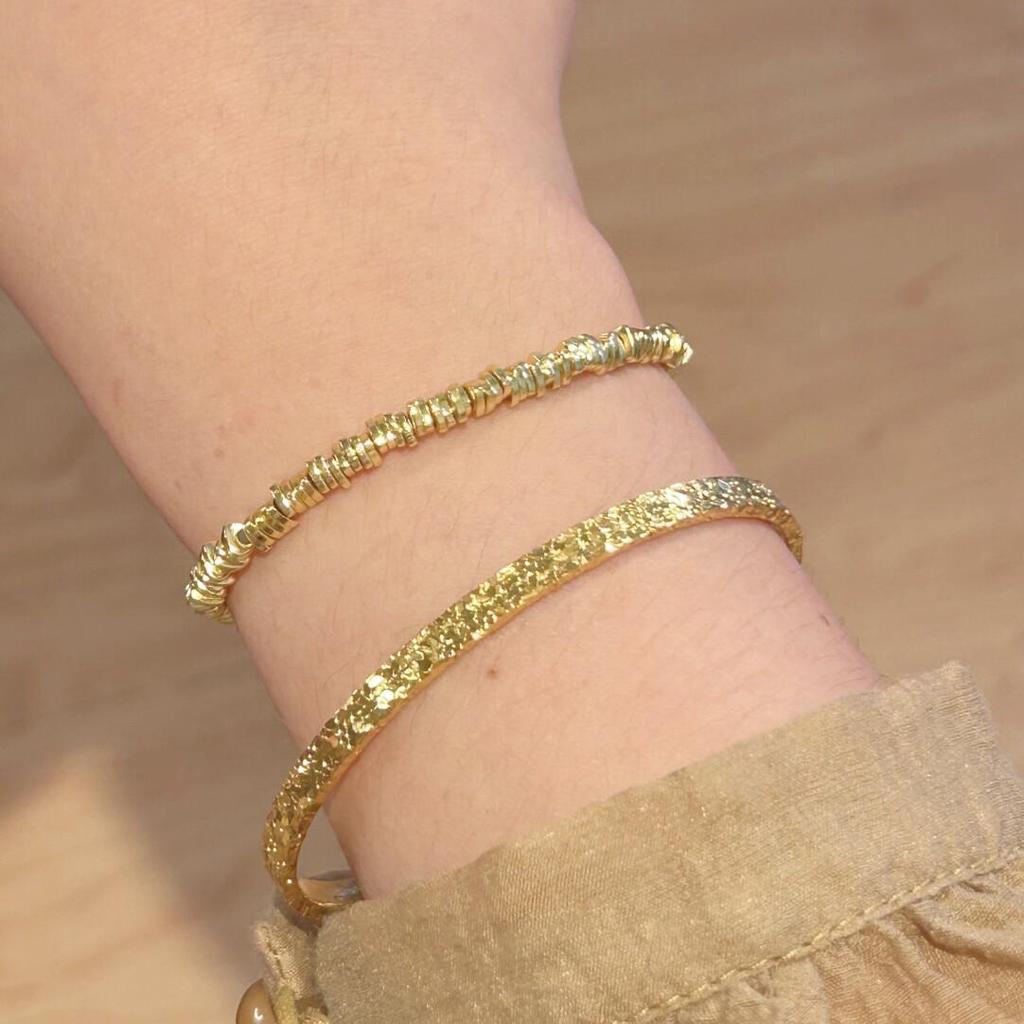 Gold-Plated Icy Bangle: Women's High-End Luxury Bracelet Accessory