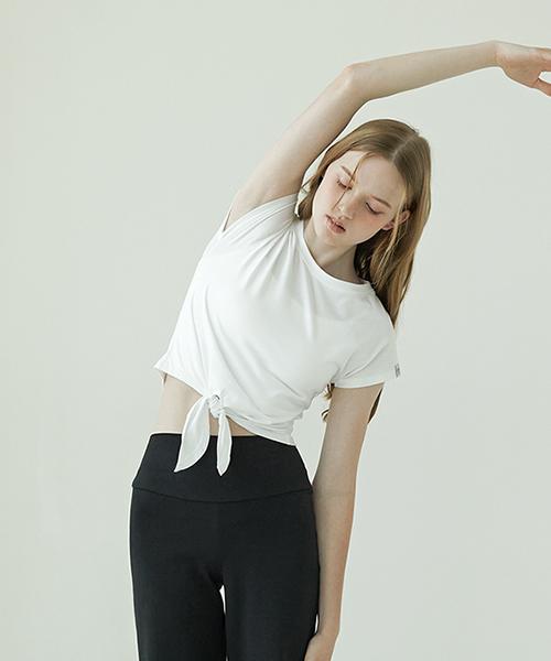 Reina Mora Tie Basic Short Sleeve White 2