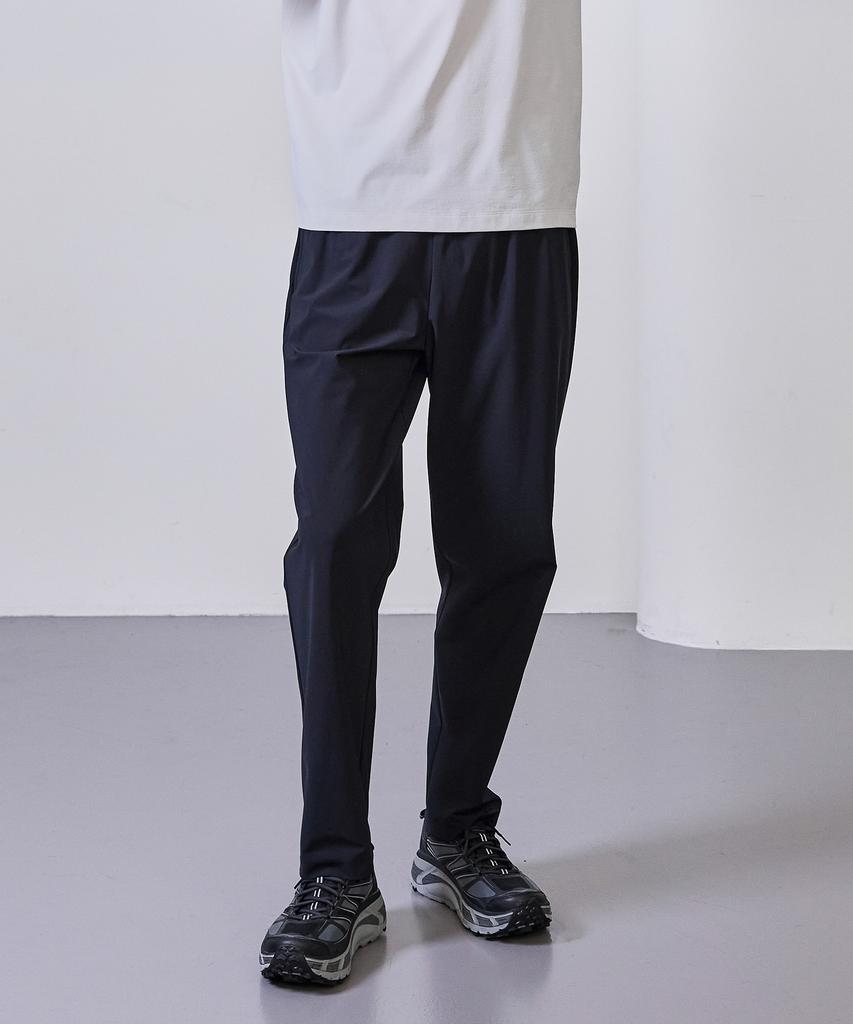 BASIC HOUSE Super Stretch Spandex Elastic Waist Straight Pants_Black