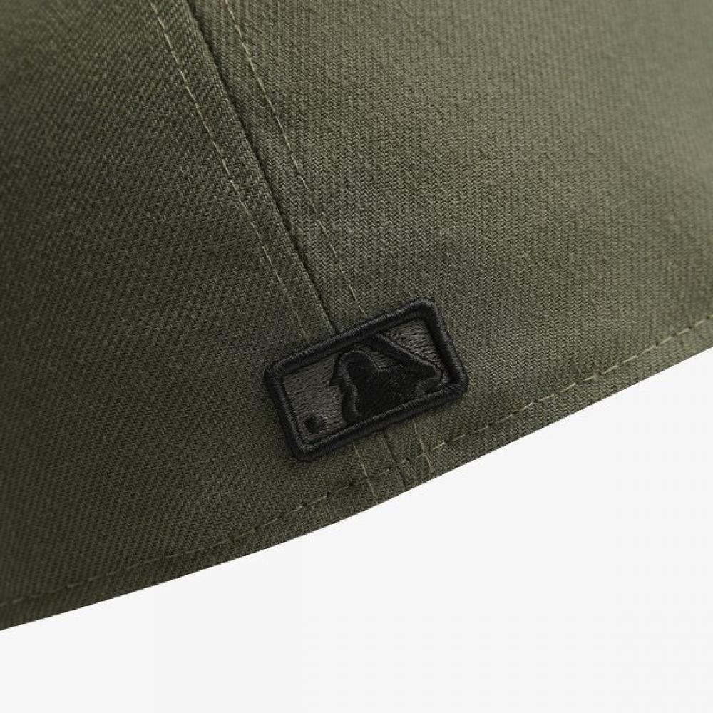 New Era Chicago White Sox Basic Fitted Cap Dark Brush 15131706