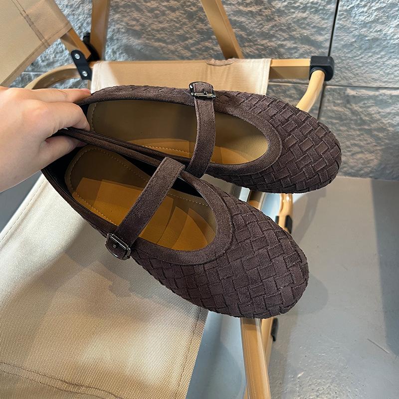 The first layer of sheepskin insoles Mary Jane shoes women's 2025 autumn new casual fashion leather shoes are not tired women's shoes