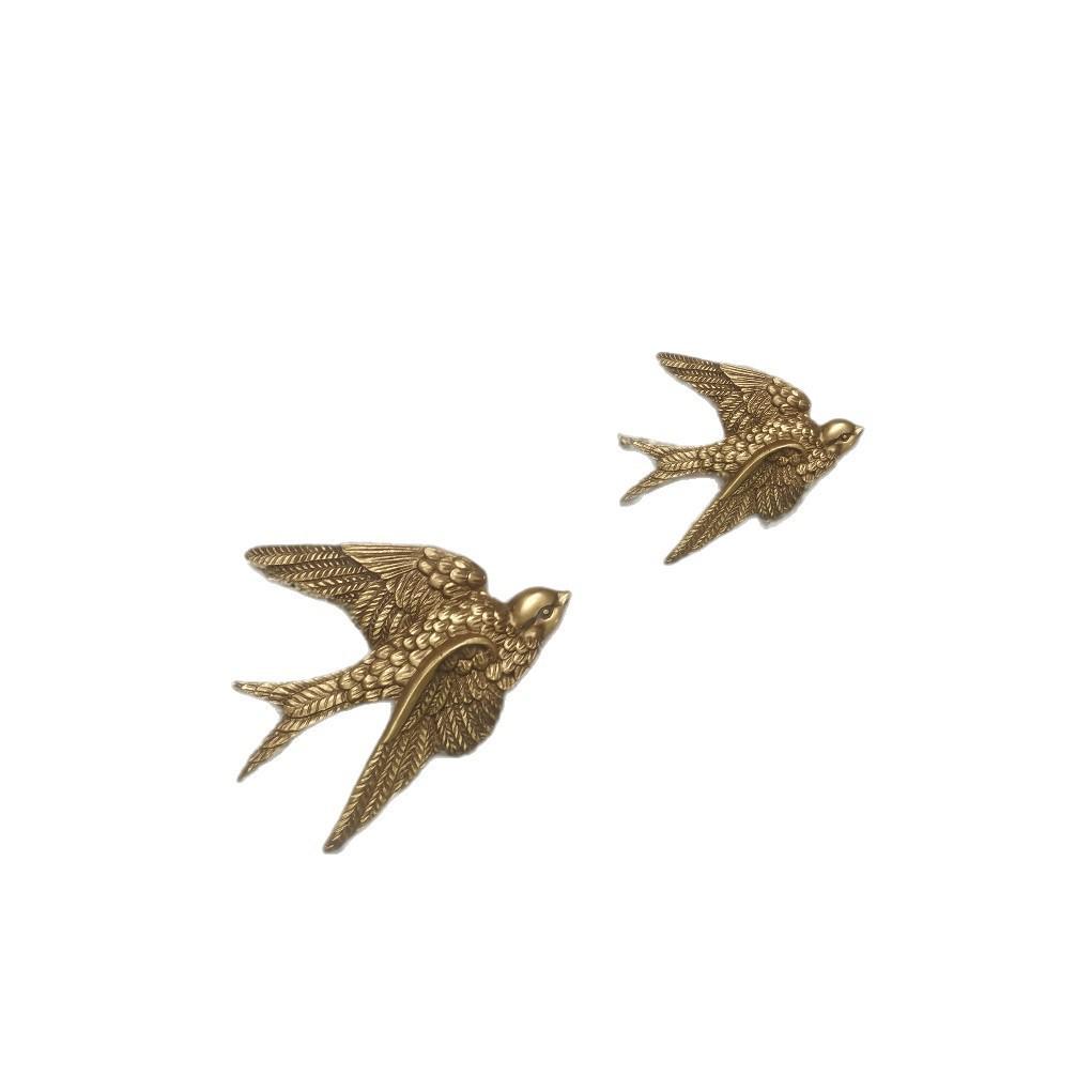 

Retro Swallows Wall Hanging Pendant: Luxury Background Wall Decoration & Ornament Picture Frame 17*3*14