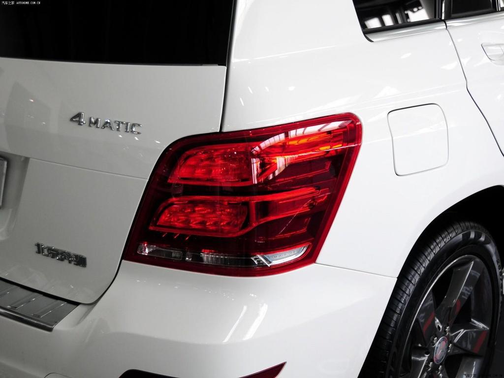 Compatible with 2013-2015 Mercedes-Benz GLK Taillight Shell - Rear Brake Light Cover, Red Transparent.