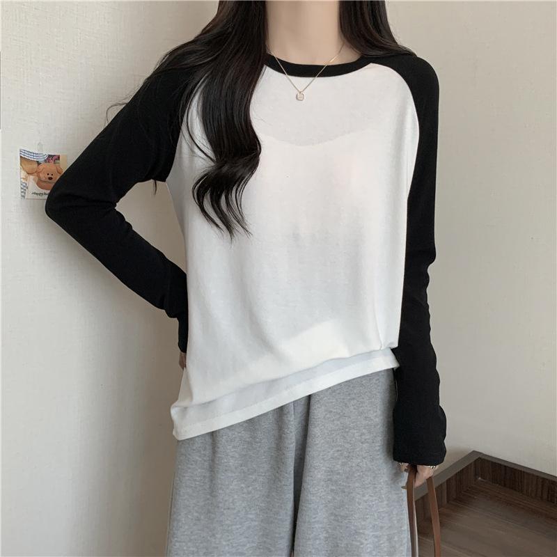 Women's Korean Style Round Neck Raglan Long Sleeve Warm Slimming Base Layer Top