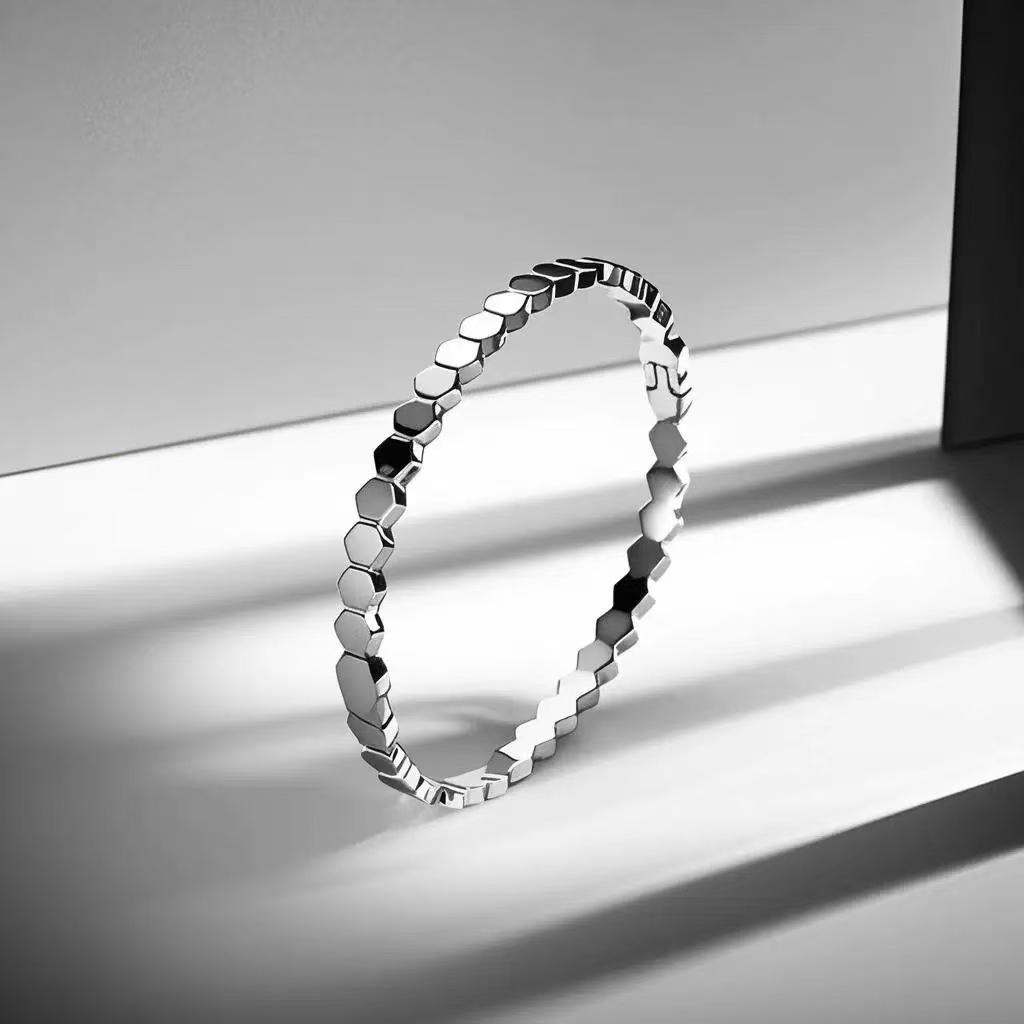 18K Three Diamond Euro-American Style Snap Bracelet Fashionable Mode Durable Stainless Steel 18K Stainless Steel Bracelet 17.5cm&Stainless Steel