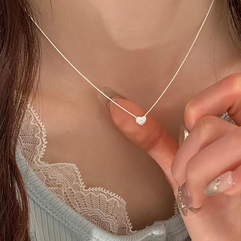 2025 Trendy Mini Heart Necklace for Women – Fashionable, Versatile, Exquisite Clavicle Chain
