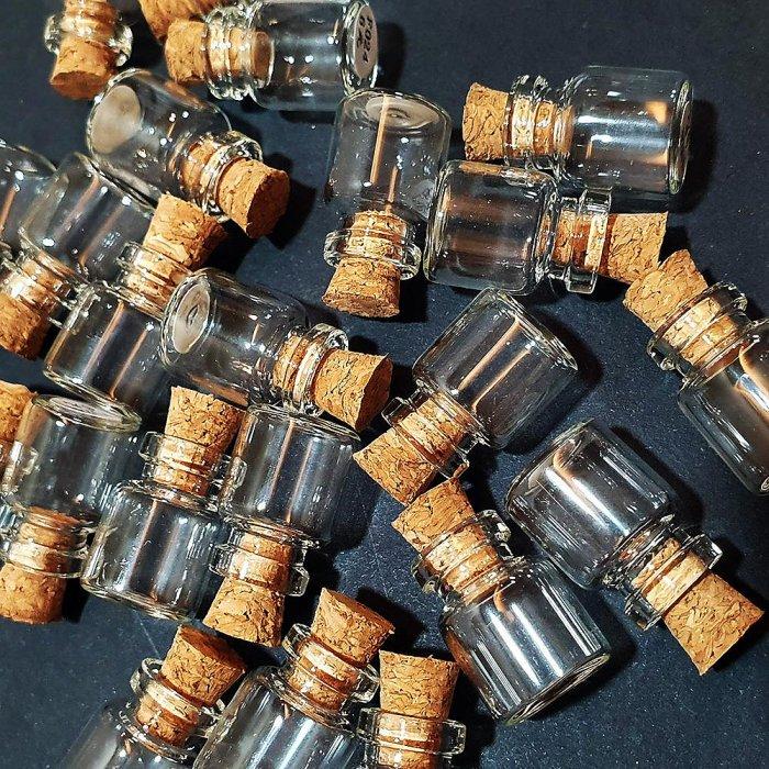 Mini Glass Bottles DIY Transparent Empty Message Wishing Bottle with Cork for Birthday Wedding Party Home Decor Favors