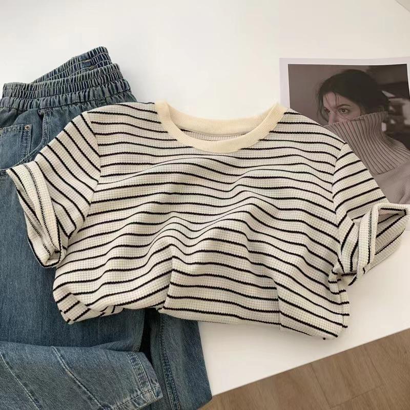 Tricou cu dungi din bumbac cu mânecă scurtă pentru femei, Top versatil în stil lejer, Tricou de primăvară și vară, Cămașă de bază